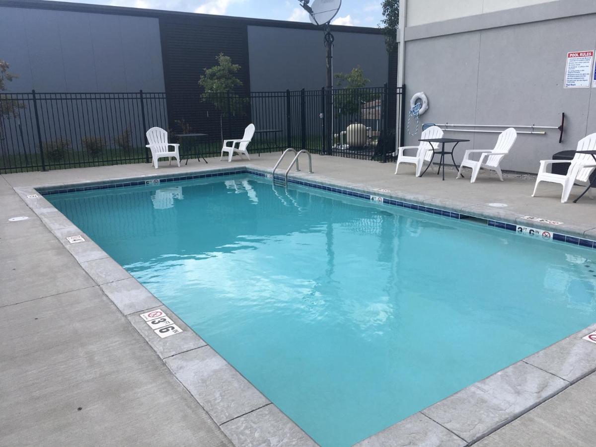 Hotel Sonesta Essential Blue Springs