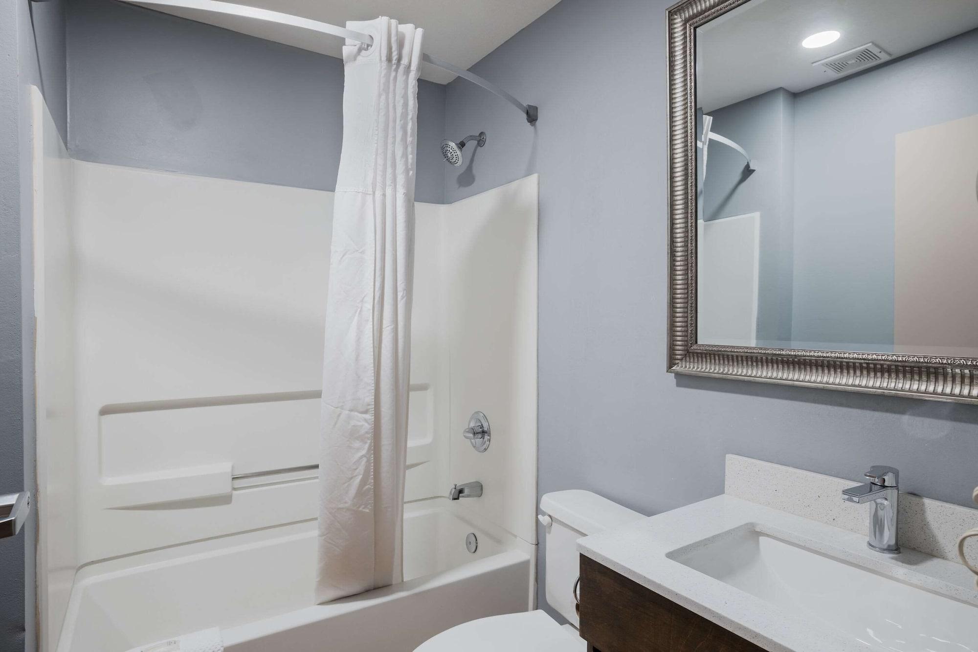 Hotel Sonesta Essential Blue Springs