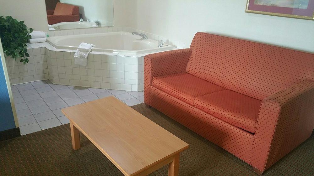Hotel Sonesta Essential