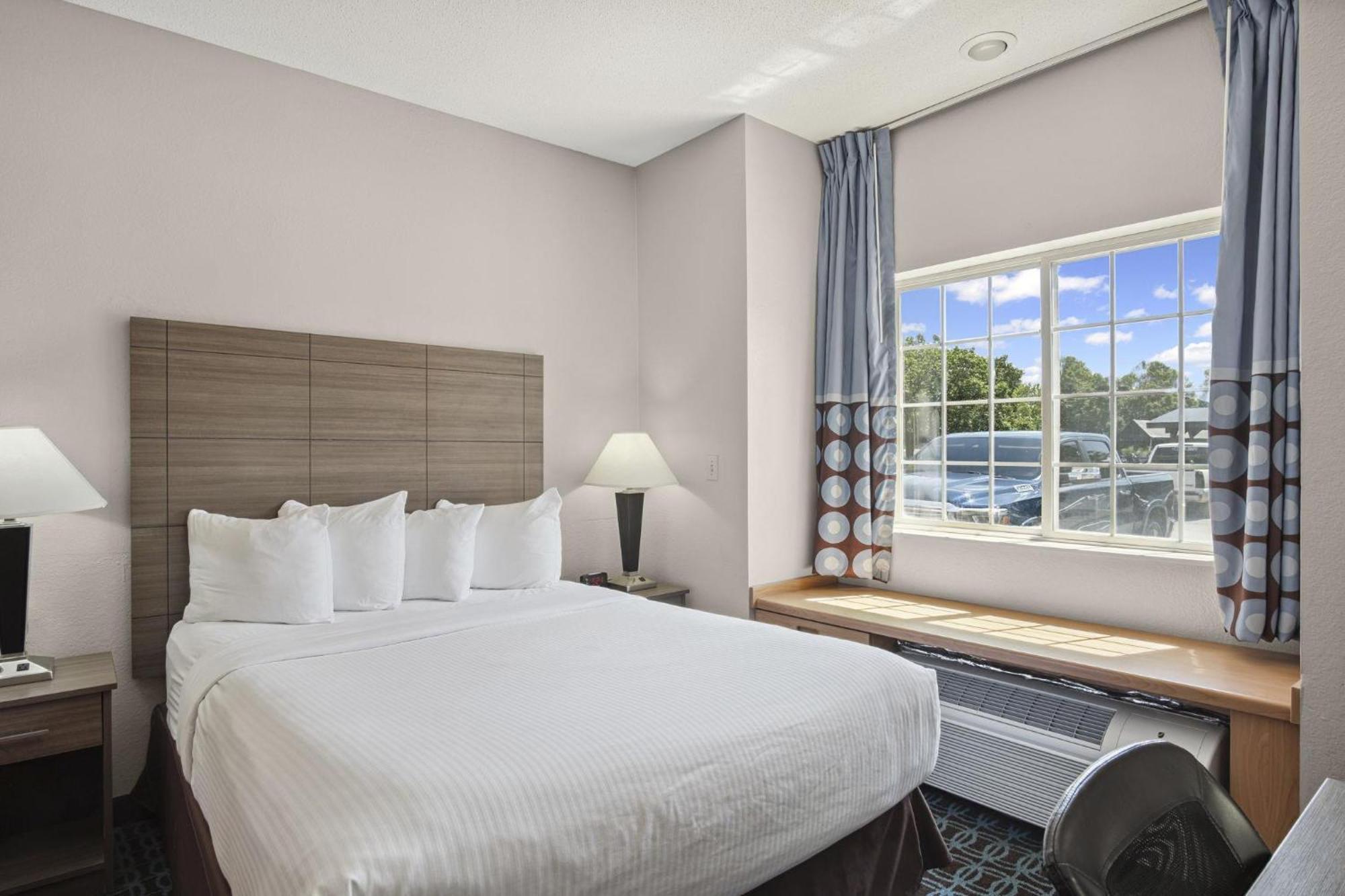 Sonesta Essential Hotel Blue Springs